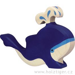 Modrá velryba s vodotryskem – vyřezávané zvířátko ze dřeva
